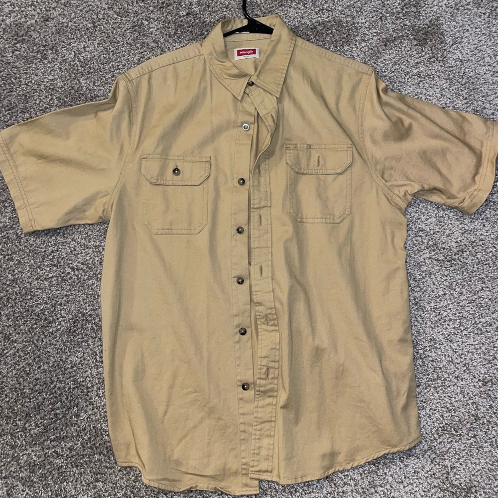 Wrangler short sleeve button-up